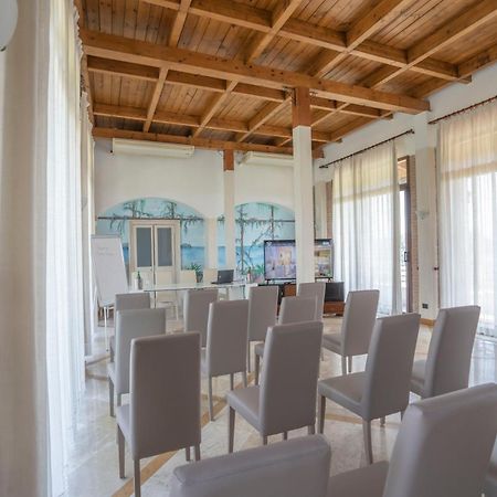 Hotel Tempio Lago Patria Buitenkant foto