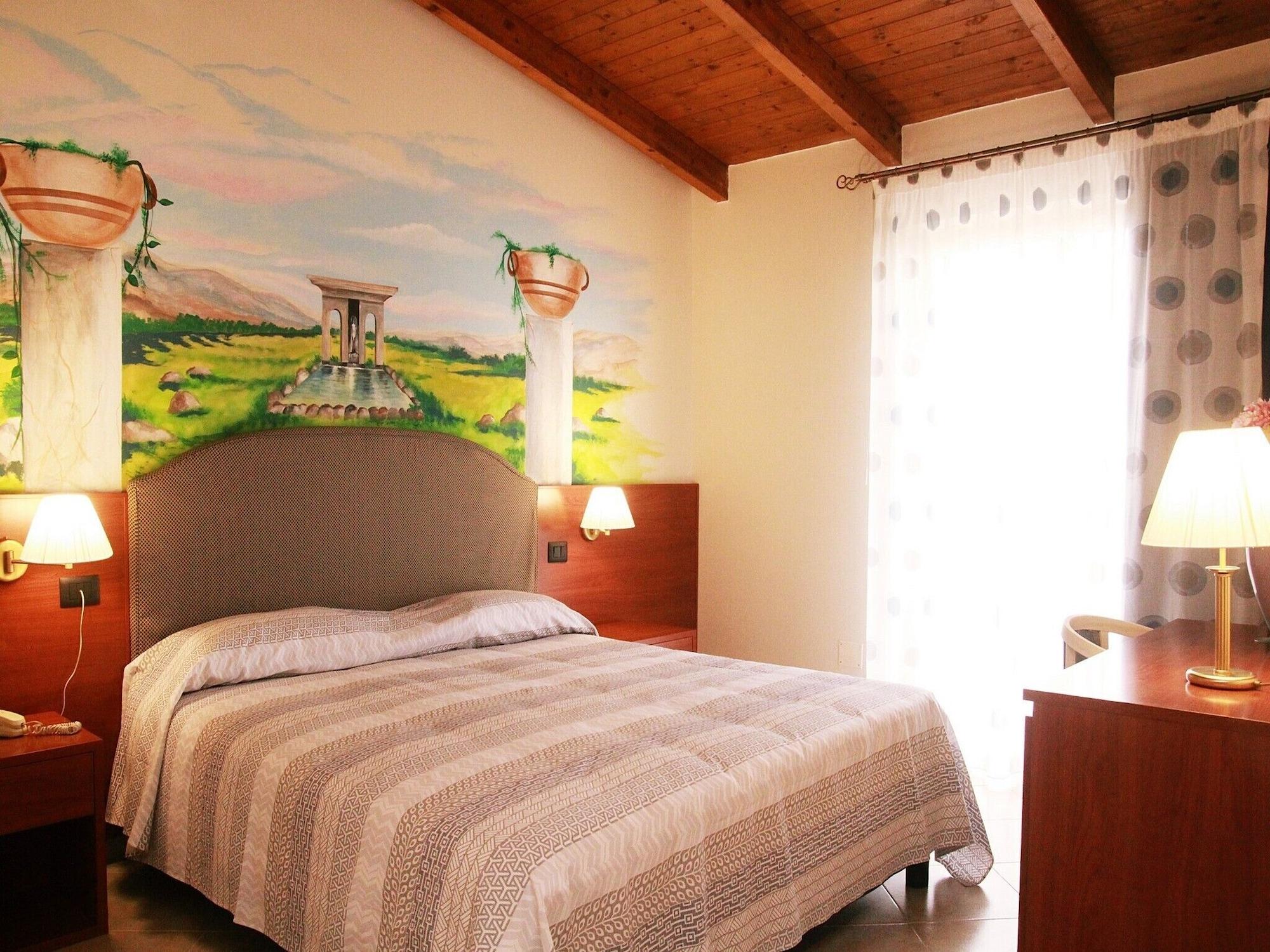Hotel Tempio Lago Patria Buitenkant foto