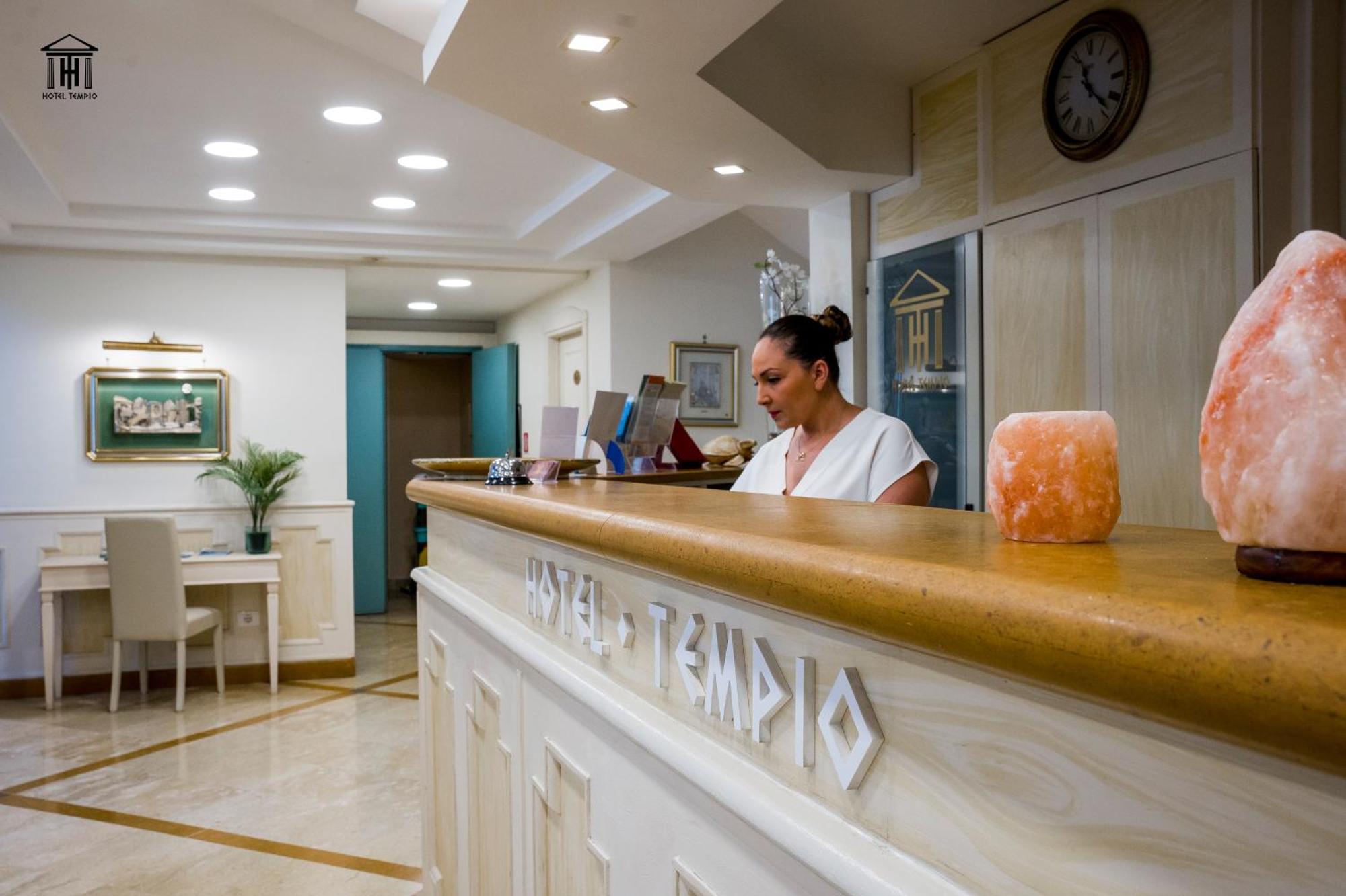 Hotel Tempio Lago Patria Buitenkant foto