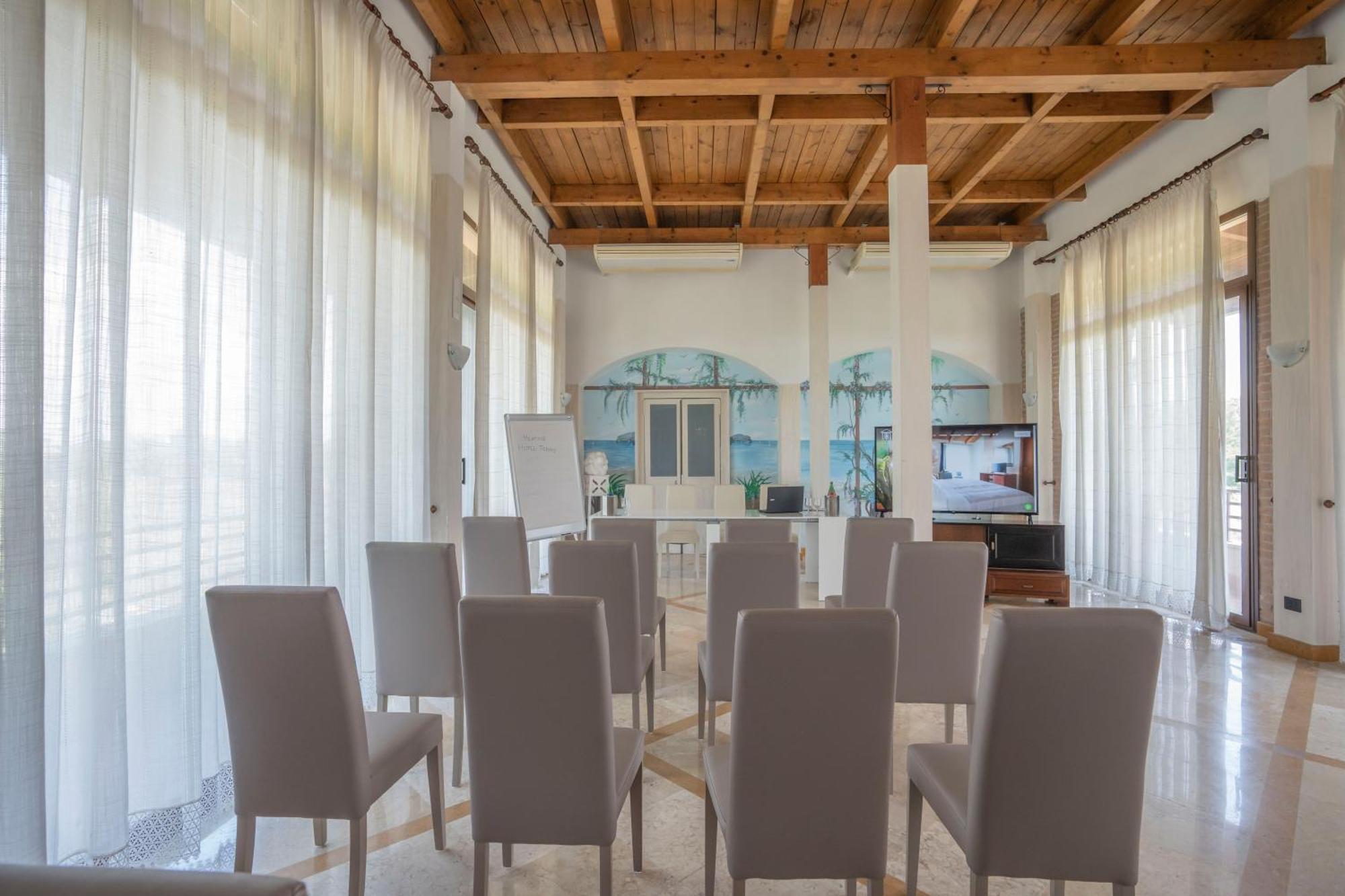 Hotel Tempio Lago Patria Buitenkant foto
