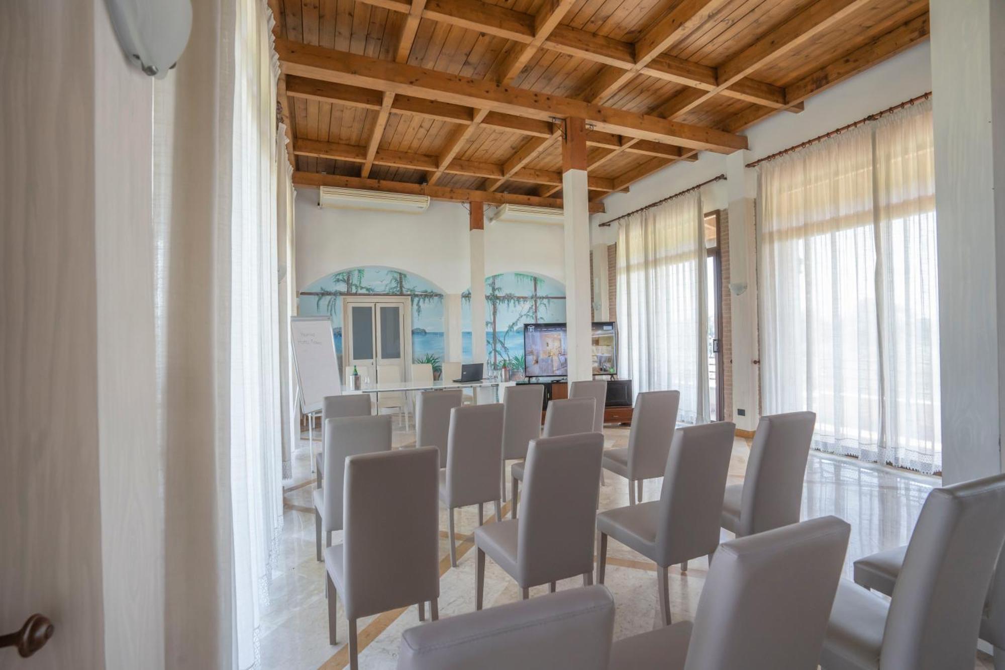 Hotel Tempio Lago Patria Buitenkant foto
